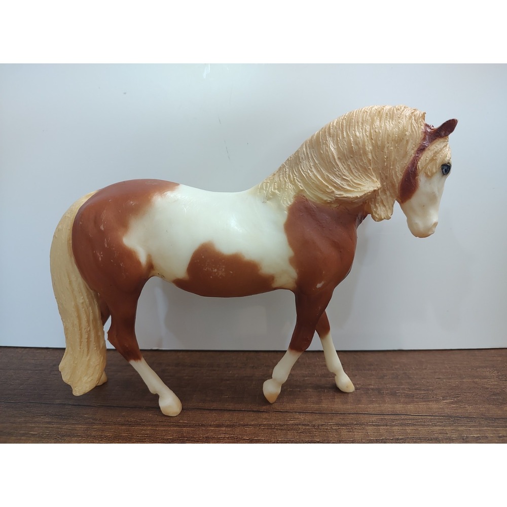 Classic Breyer Spirit Kiger Mustang Andalusian Mare #751104 Chestnut Pinto 2002